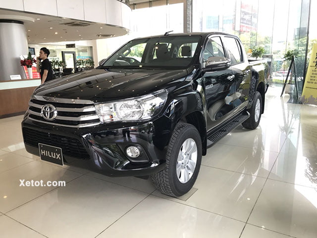 Toyota Hilux 2.4 4x4 MT 2020 Số sàn2 cầu Thân xe - Toyota Hilux 2.4 4x2 AT 2022 - bán tải siêu bền, giá bán cạnh tranh