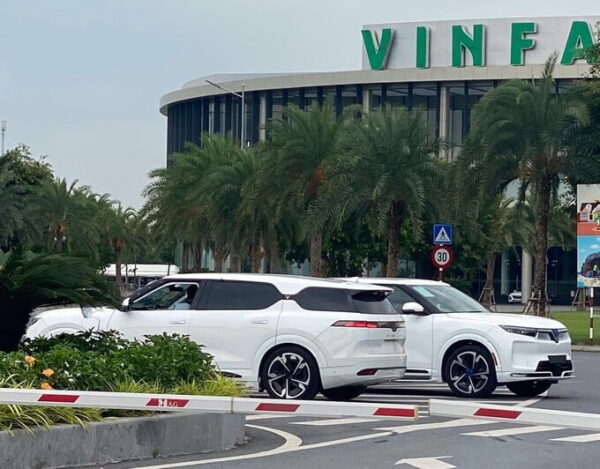 Hình ảnh nội ngoại thất thực tế của VinFast VF9 sắp bán tại Việt Nam